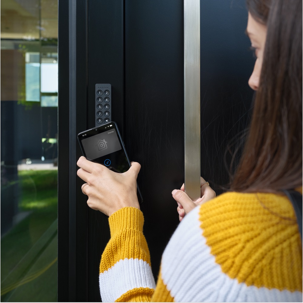 Tastatura Inteligenta Nuki Keypad 2.0, Pentru Nuki Smart Lock cu NFC, Cod PIN & Amprenta Digitala